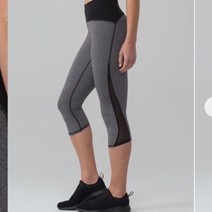 Lululemon train times crop grey